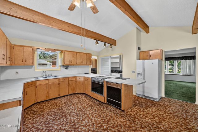 3633 Robin Road, Toledo, OH 43623