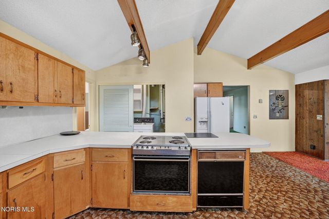 3633 Robin Road, Toledo, OH 43623
