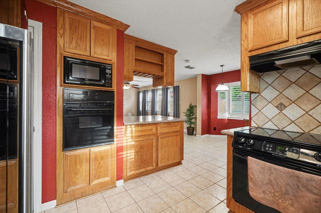 15914 Dunmoor Drive, Houston, TX 77059