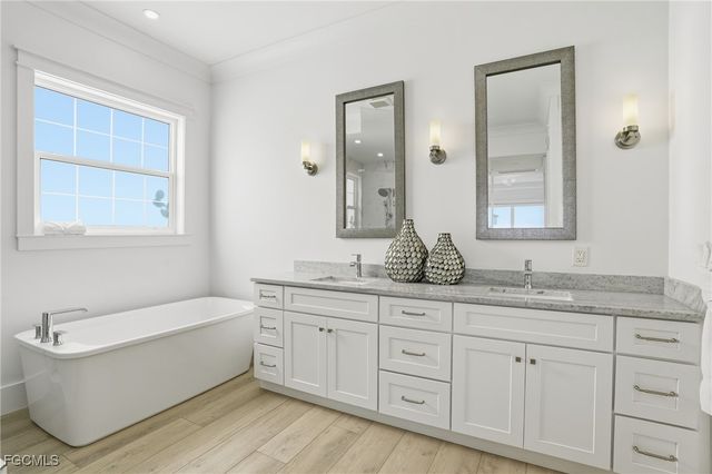 673 Estero BLVD, Fort Myers Beach, FL 33931