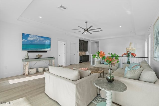 673 Estero BLVD, Fort Myers Beach, FL 33931