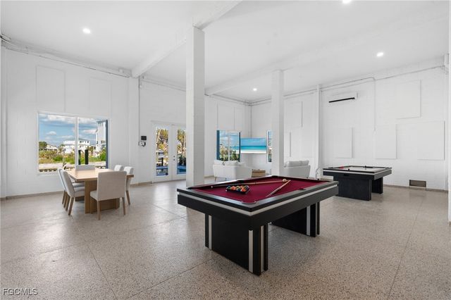 673 Estero BLVD, Fort Myers Beach, FL 33931