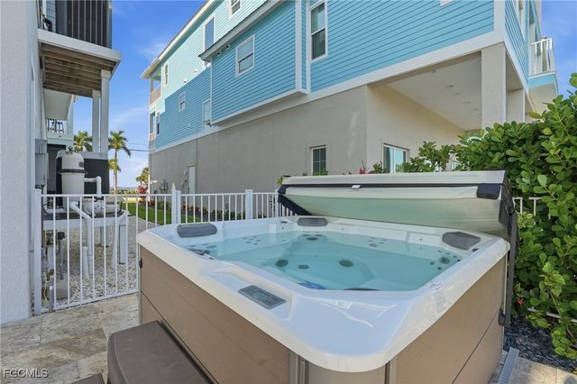 673 Estero BLVD, Fort Myers Beach, FL 33931