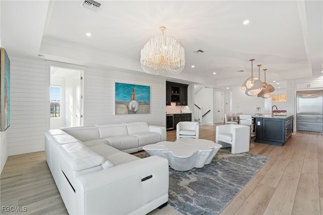 673 Estero BLVD, Fort Myers Beach, FL 33931