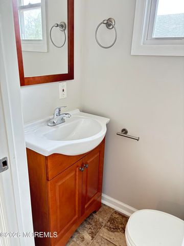 616 Riverside Drive, Bayville, NJ 08721