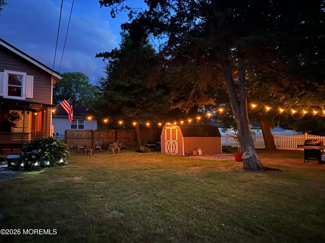 616 Riverside Drive, Bayville, NJ 08721