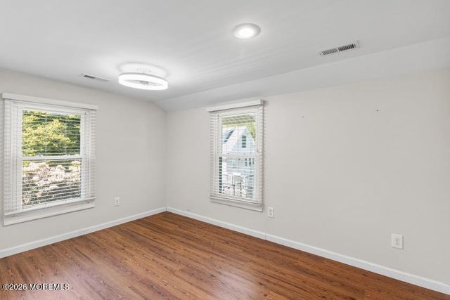 616 Riverside Drive, Bayville, NJ 08721