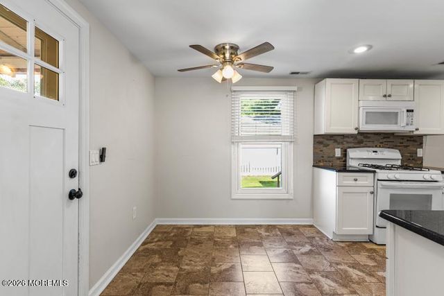 616 Riverside Drive, Bayville, NJ 08721