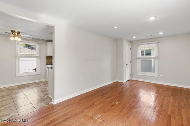 616 Riverside Drive, Bayville, NJ 08721