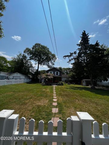 616 Riverside Drive, Bayville, NJ 08721