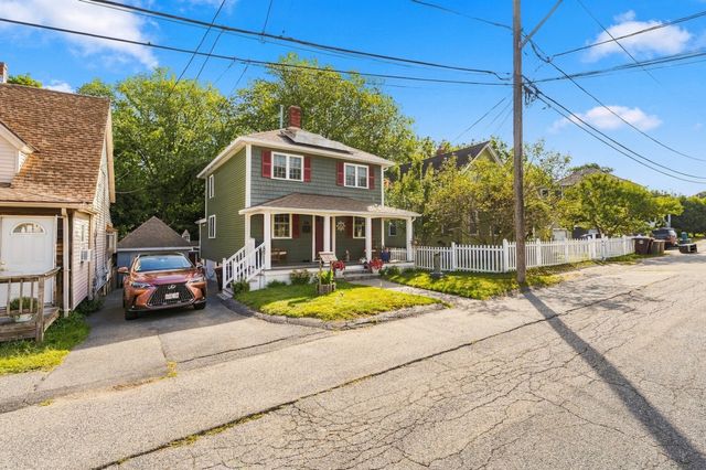 17 Bicknell Road, Weymouth, MA 02191