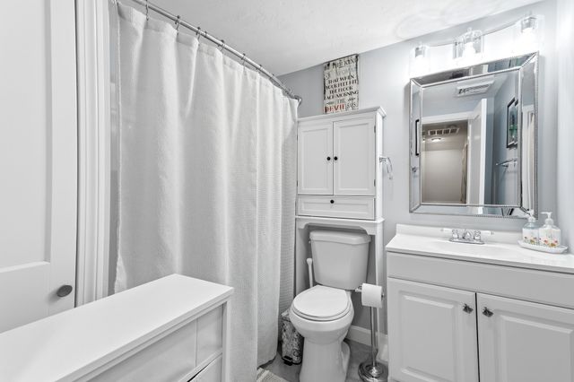 17 Bicknell Road, Weymouth, MA 02191