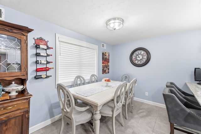 17 Bicknell Road, Weymouth, MA 02191