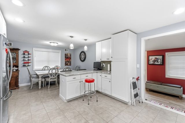17 Bicknell Road, Weymouth, MA 02191
