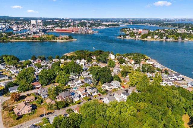 17 Bicknell Road, Weymouth, MA 02191
