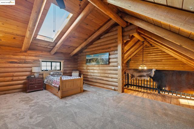 16144 Big Hill Road, Sonora, CA 95370