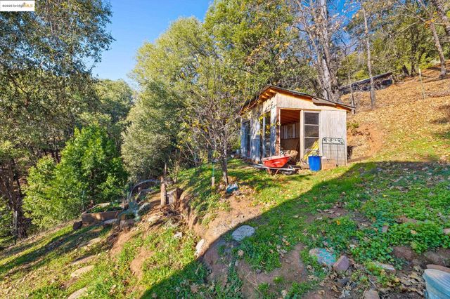 16144 Big Hill Road, Sonora, CA 95370