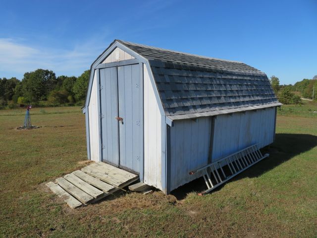 20899 E 32 Highway, Stockton, MO 65785