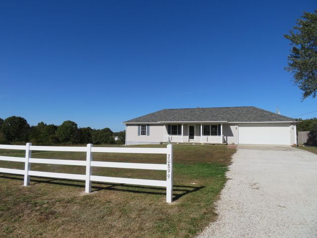 20899 E 32 Highway, Stockton, MO 65785