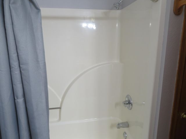 20899 E 32 Highway, Stockton, MO 65785