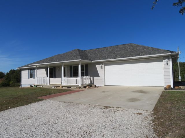 20899 E 32 Highway, Stockton, MO 65785