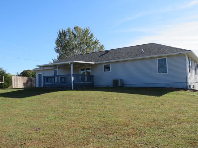 20899 E 32 Highway, Stockton, MO 65785