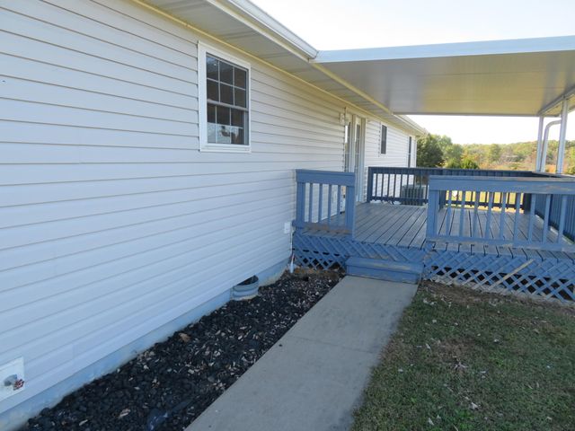 20899 E 32 Highway, Stockton, MO 65785