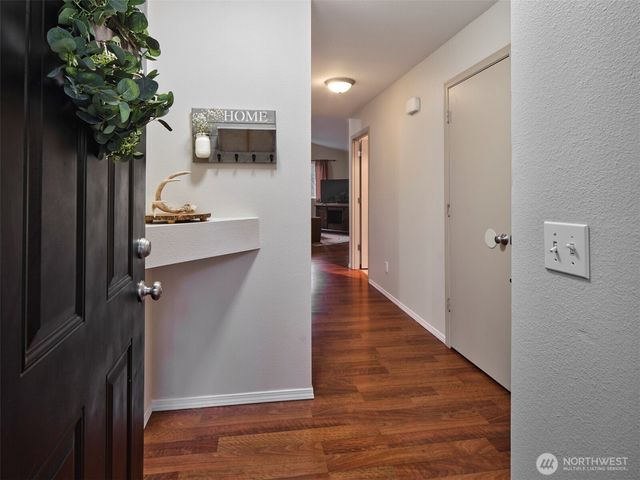 16935 Kalmia Court SE, Yelm, WA 98597