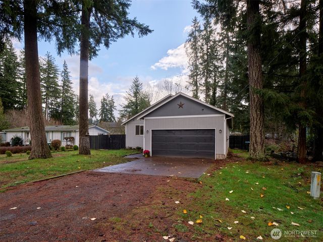 16935 Kalmia Court SE, Yelm, WA 98597