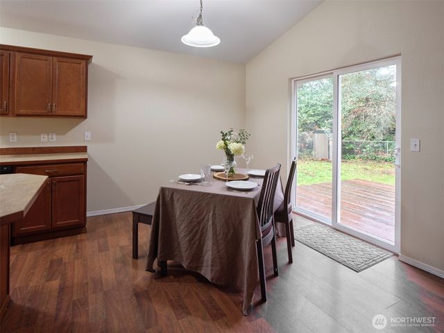 16935 Kalmia Court SE, Yelm, WA 98597