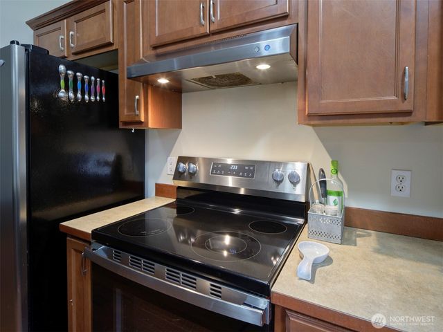 16935 Kalmia Court SE, Yelm, WA 98597