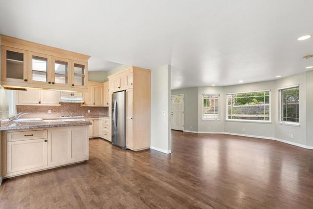 141 Lunar Drive, Scotts Valley, CA 95066