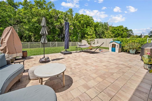 14734 HORSE TROT ROAD, Lithia, FL 33547