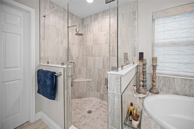 14734 HORSE TROT ROAD, Lithia, FL 33547