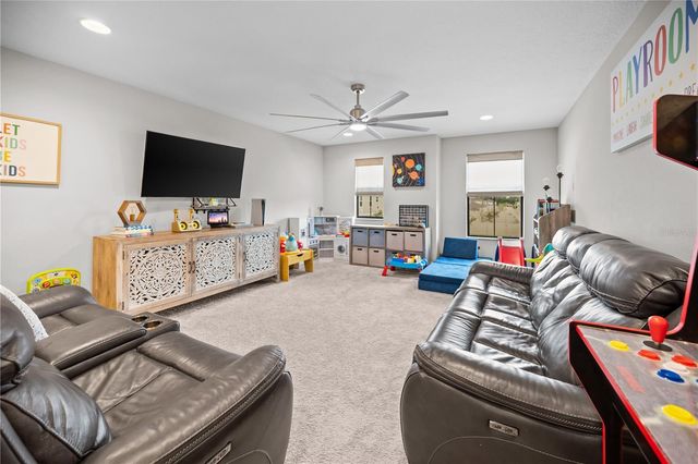 14734 HORSE TROT ROAD, Lithia, FL 33547