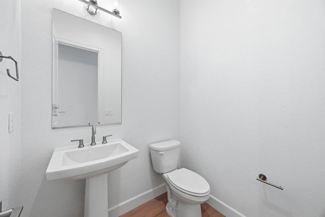 4534 Dewey Oak Cir, Folsom, CA 95630