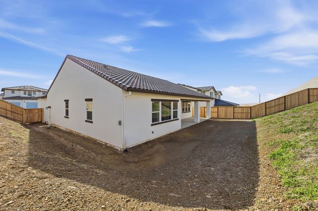 4534 Dewey Oak Cir, Folsom, CA 95630