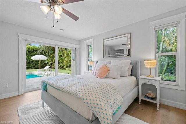 765 High Pines DR, Naples, FL 34103