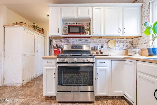 1161 Cavalier Avenue, Simi Valley, CA 93065