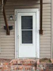 728 West Street, New Bern, NC 28560