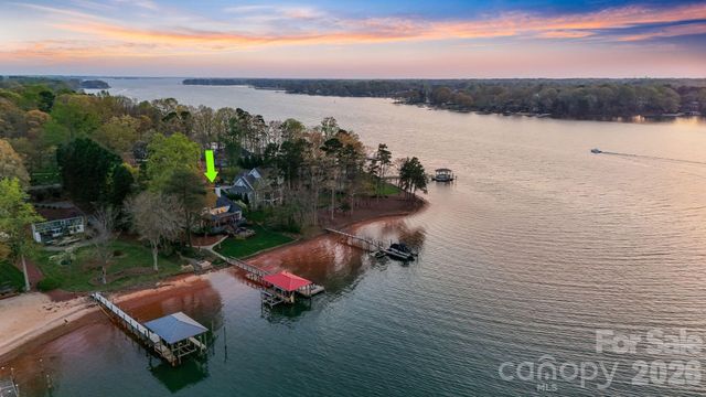 182 Malibu Road, Mooresville, NC 28117