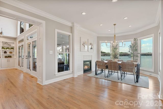 182 Malibu Road, Mooresville, NC 28117
