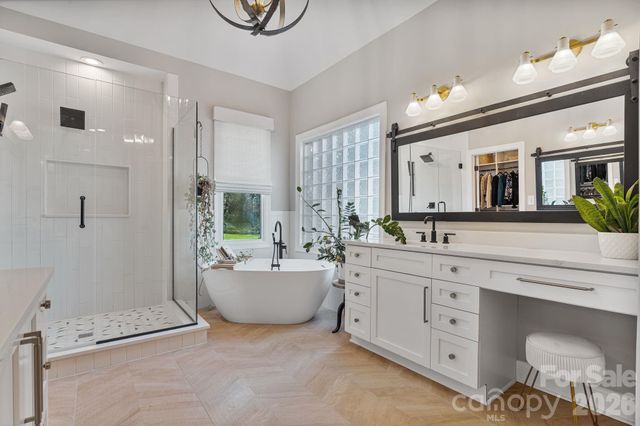182 Malibu Road, Mooresville, NC 28117