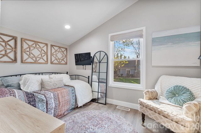 182 Malibu Road, Mooresville, NC 28117