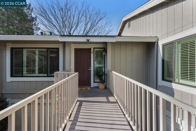 657 Terra California Drive 5, Walnut Creek, CA 94595