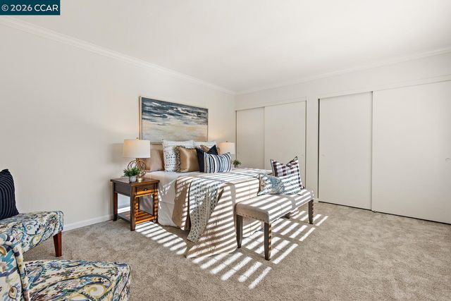 657 Terra California Drive 5, Walnut Creek, CA 94595