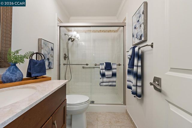 657 Terra California Drive 5, Walnut Creek, CA 94595