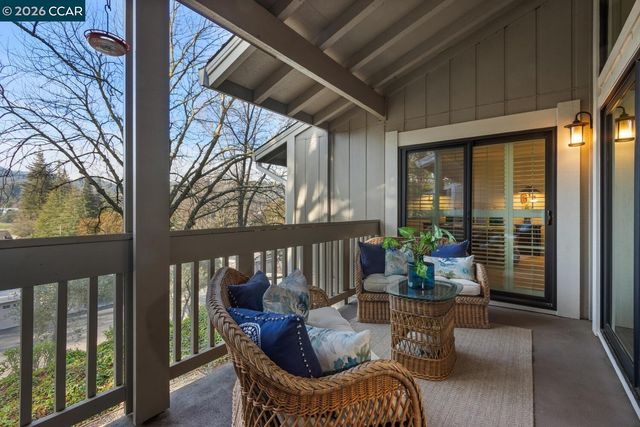 657 Terra California Drive 5, Walnut Creek, CA 94595