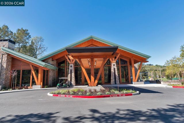 657 Terra California Drive 5, Walnut Creek, CA 94595