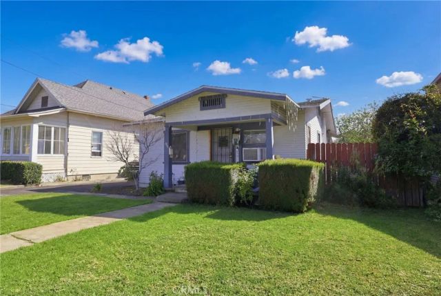 478 N Campus, Upland, CA 91786